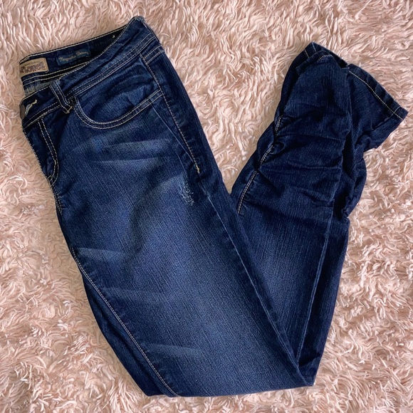 DISTRESSED BLUE DENIM SKINNY JEANS W/ RUCHED ANKLES · SIZE 9, FITS M - Picture 3 of 9
